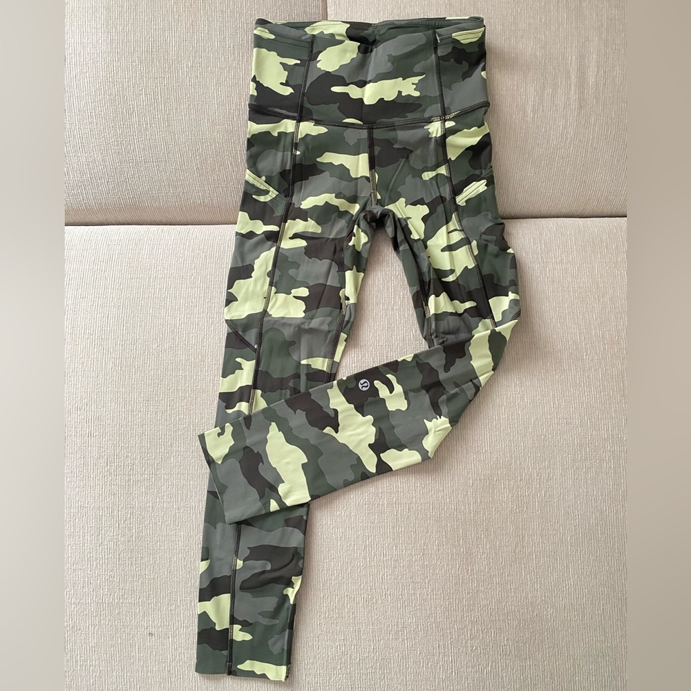 Lululemon Swift Speed High-Rise Tight 25” Size 2